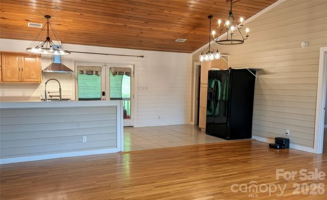 59 Ck Cabin Drive, Hot Springs, NC 28743
