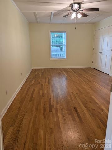 59 Ck Cabin Drive, Hot Springs, NC 28743
