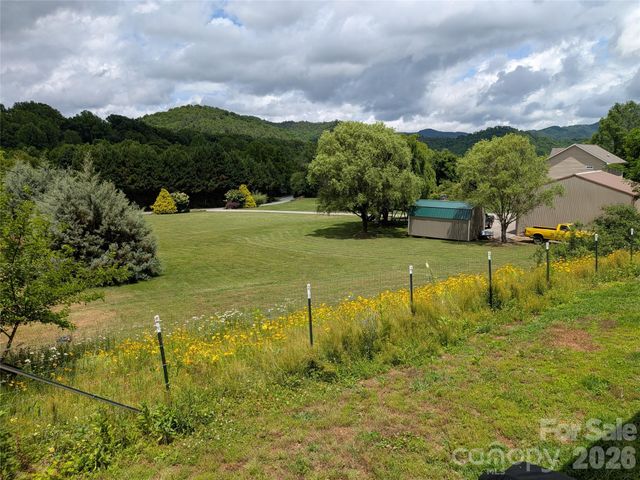 59 Ck Cabin Drive, Hot Springs, NC 28743