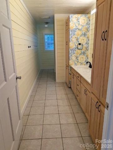 59 Ck Cabin Drive, Hot Springs, NC 28743