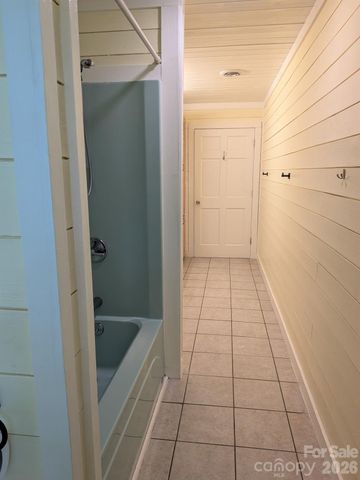 59 Ck Cabin Drive, Hot Springs, NC 28743