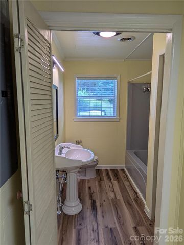 59 Ck Cabin Drive, Hot Springs, NC 28743