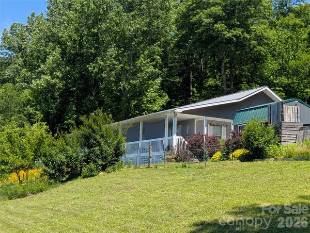 59 Ck Cabin Drive, Hot Springs, NC 28743