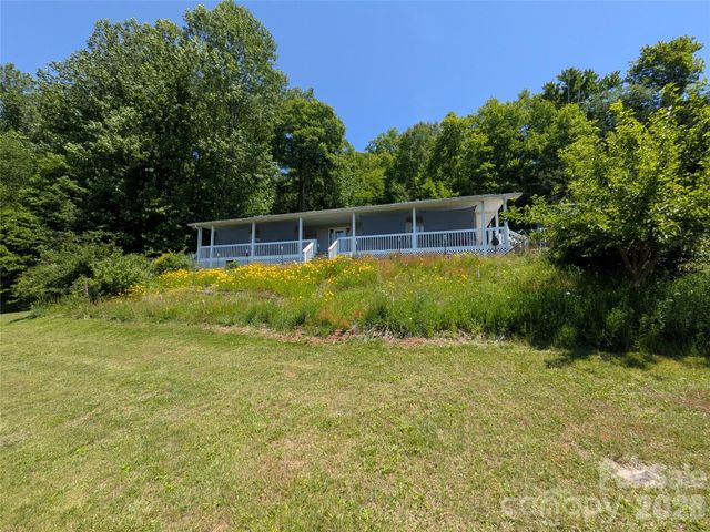 59 Ck Cabin Drive, Hot Springs, NC 28743