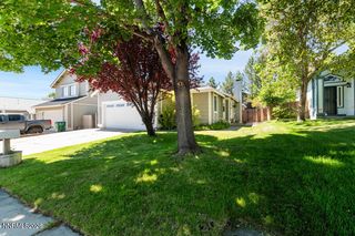 5880 Starcrest Avenue, Reno, NV 89523