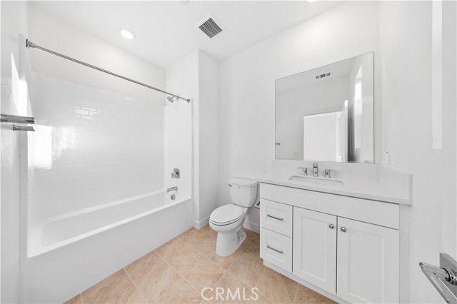 118 Abacus, Irvine, CA 92618