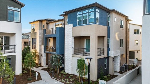 118 Abacus, Irvine, CA 92618