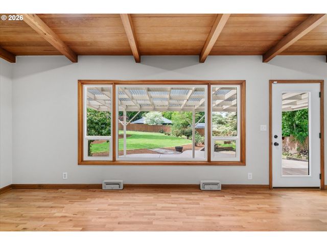 11345 Sw 92ND Ave, Portland, OR 97223