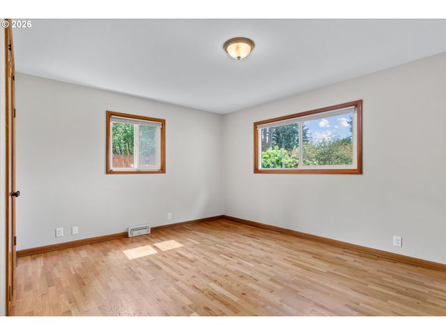 11345 Sw 92ND Ave, Portland, OR 97223