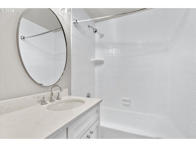 11345 Sw 92ND Ave, Portland, OR 97223