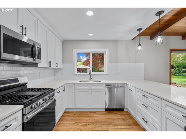11345 Sw 92ND Ave, Portland, OR 97223