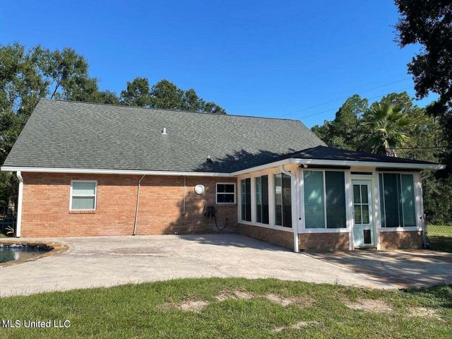 14008 Dundeewood Road, Biloxi, MS 39532