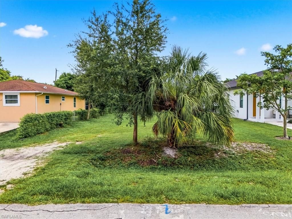 2814 Barrett AVE, NAPLES, FL 34112 — exterior