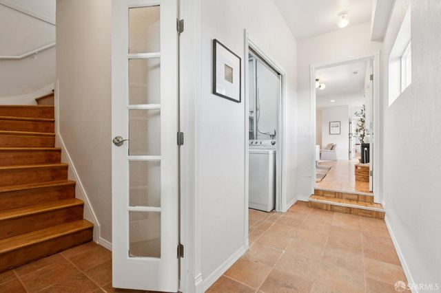 221 Cresta Vista Drive, San Francisco, CA 94127