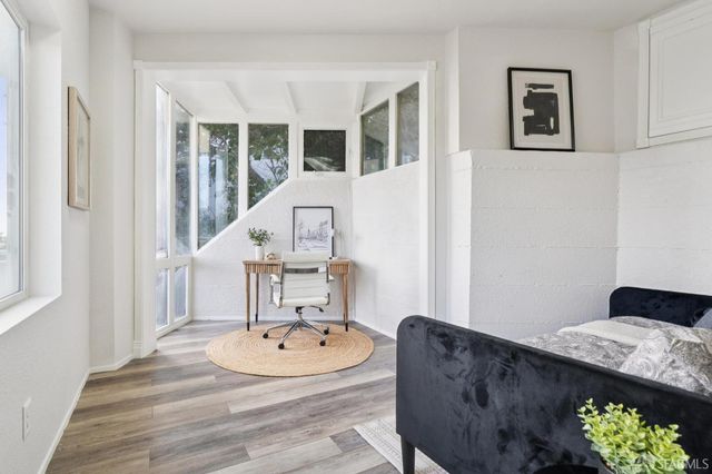 221 Cresta Vista Drive, San Francisco, CA 94127