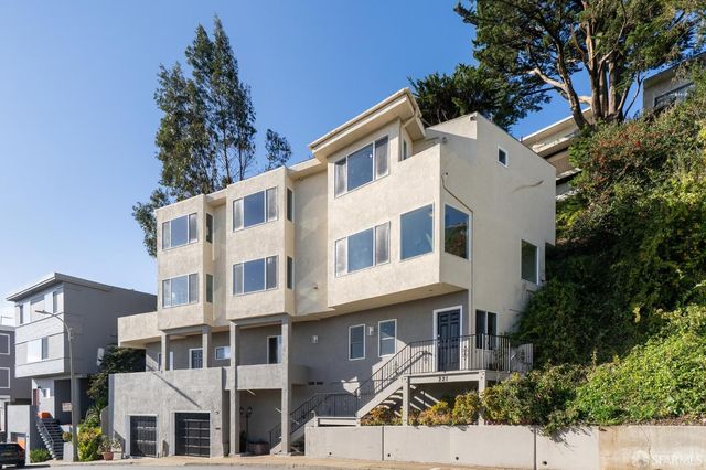221 Cresta Vista Drive, San Francisco, CA 94127