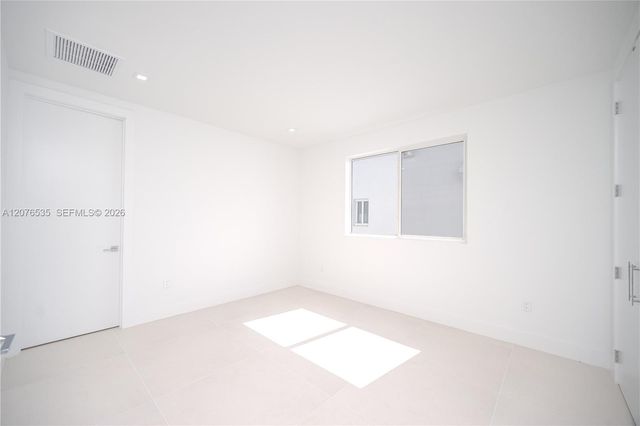 10381 NW 67th Terrace, Doral, FL 33178