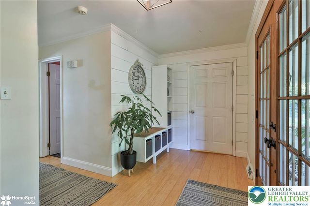 5832 Kernsville Road, North Whitehall Twp, PA 18069