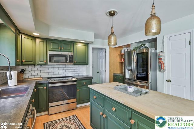 5832 Kernsville Road, North Whitehall Twp, PA 18069