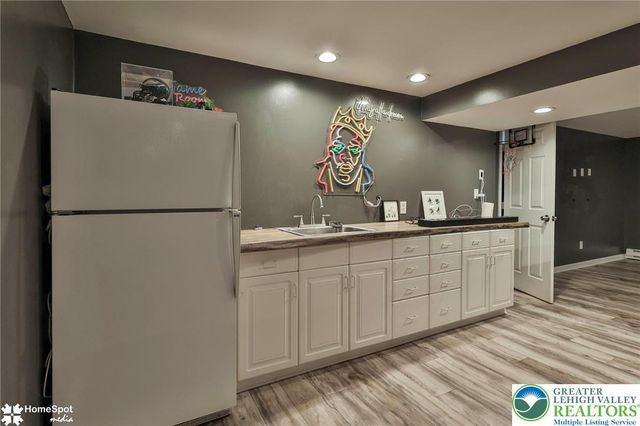 5832 Kernsville Road, North Whitehall Twp, PA 18069