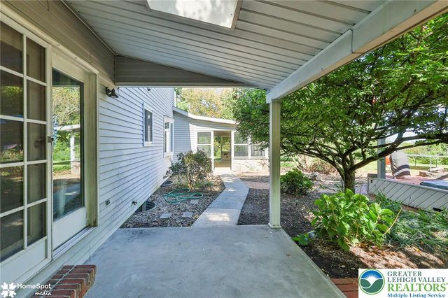 5832 Kernsville Road, North Whitehall Twp, PA 18069