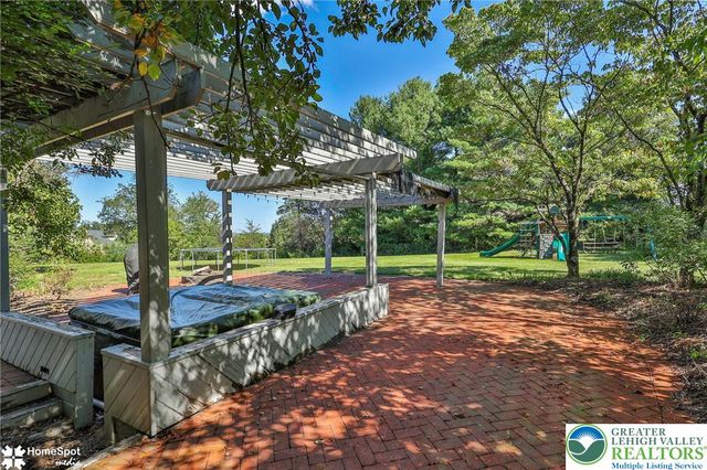 5832 Kernsville Road, North Whitehall Twp, PA 18069