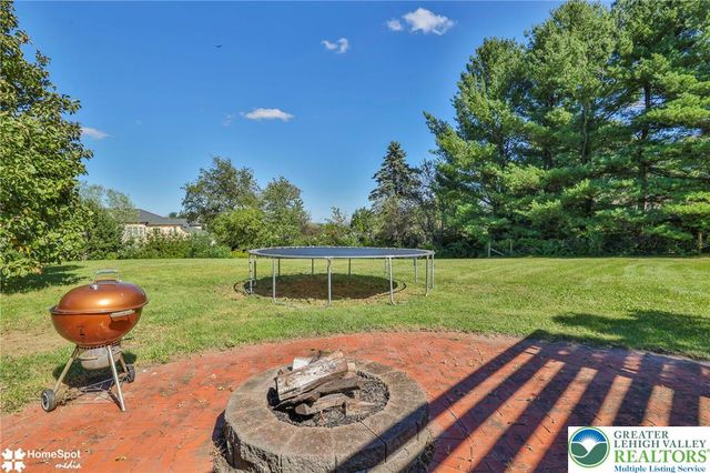 5832 Kernsville Road, North Whitehall Twp, PA 18069