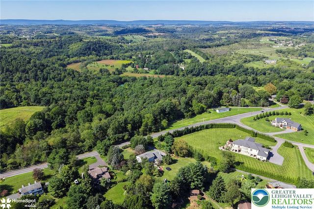 5832 Kernsville Road, North Whitehall Twp, PA 18069
