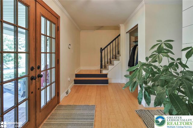 5832 Kernsville Road, North Whitehall Twp, PA 18069