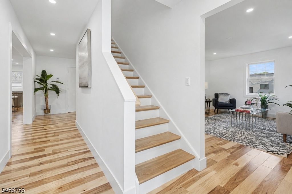 941 Lincoln Ave E, Cranford Twp., NJ 07016 — photo 4