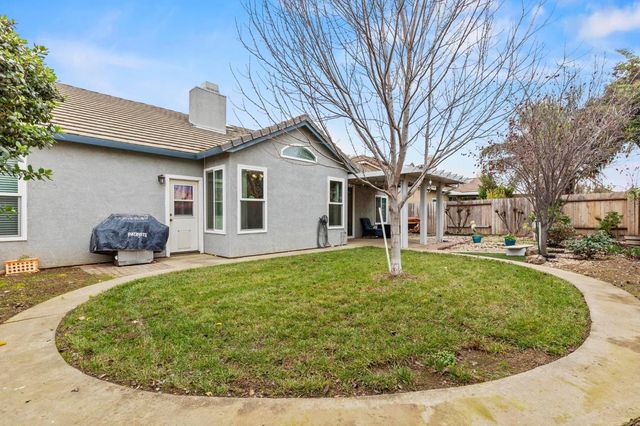 1090 Portola Valley Rd, Yuba City, CA 95993