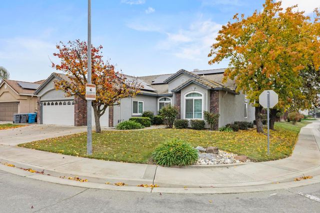 1090 Portola Valley Rd, Yuba City, CA 95993