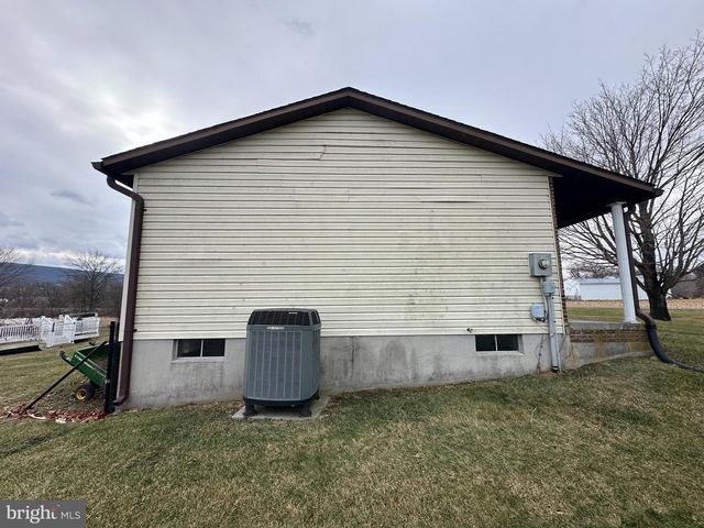 12103 ITNYRE RD, Smithsburg, MD 21783