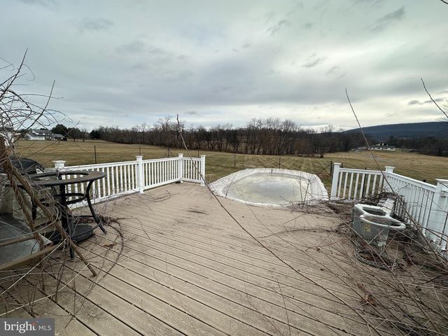 12103 ITNYRE RD, Smithsburg, MD 21783