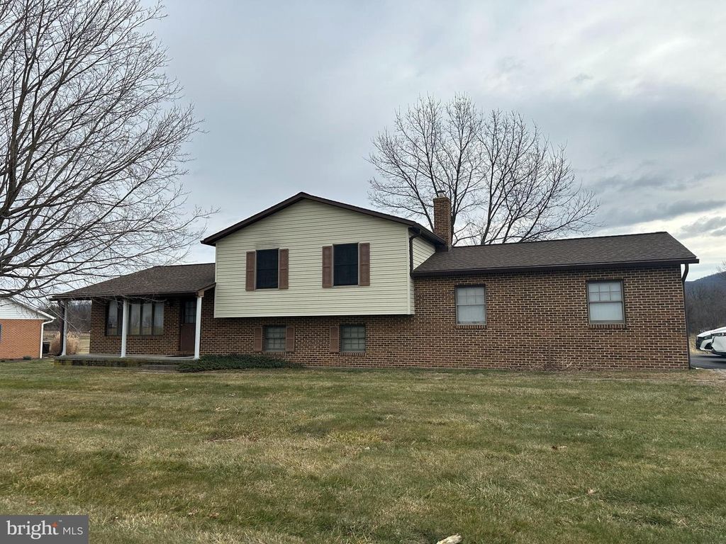 12103 ITNYRE RD, Smithsburg, MD 21783