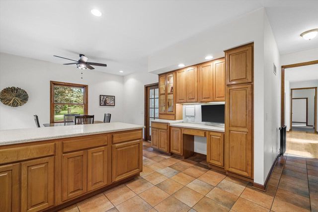 8950 371st AVENUE, Twin Lakes, WI 53181