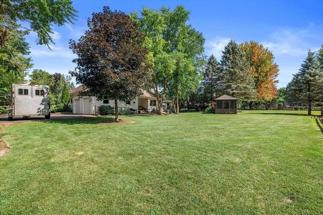 8950 371st AVENUE, Twin Lakes, WI 53181
