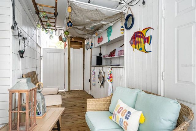 301 LIVE OAK STREET, New Smyrna Beach, FL 32168