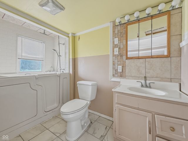 3814 E 31st Street, Indianapolis, IN 46218