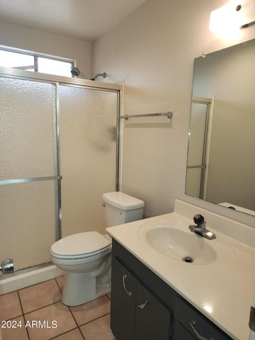 8425 E Crestwood Way, Scottsdale, AZ 85250