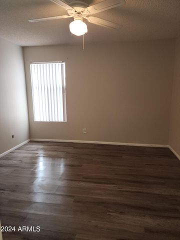 8425 E Crestwood Way, Scottsdale, AZ 85250