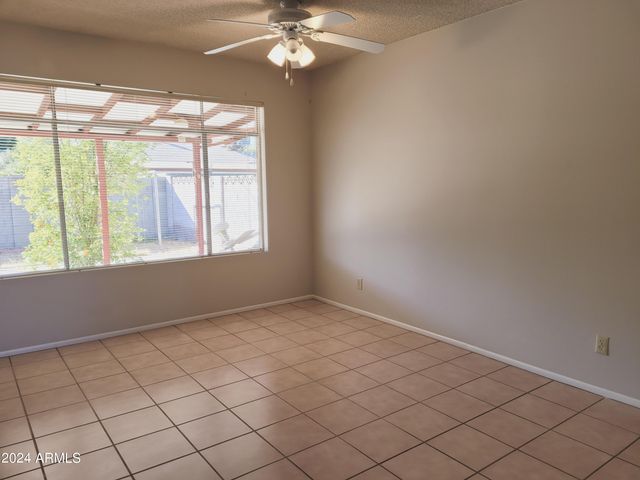 8425 E Crestwood Way, Scottsdale, AZ 85250