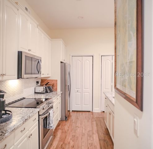 6 Mossy Oaks Ln, Hilton Head Island, SC 29926