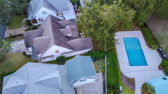 6 Mossy Oaks Ln, Hilton Head Island, SC 29926