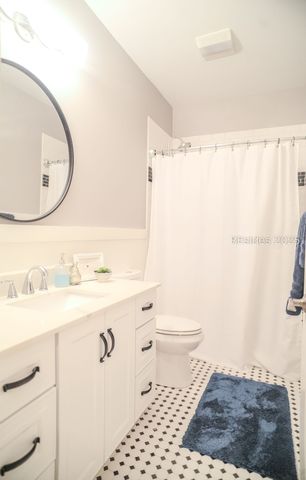 6 Mossy Oaks Ln, Hilton Head Island, SC 29926