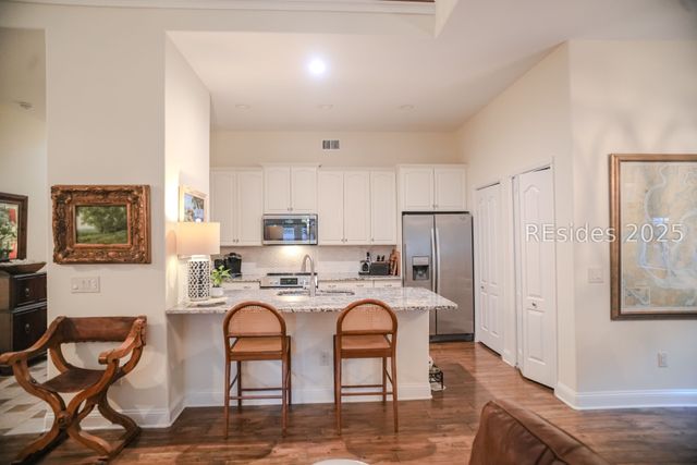 6 Mossy Oaks Ln, Hilton Head Island, SC 29926