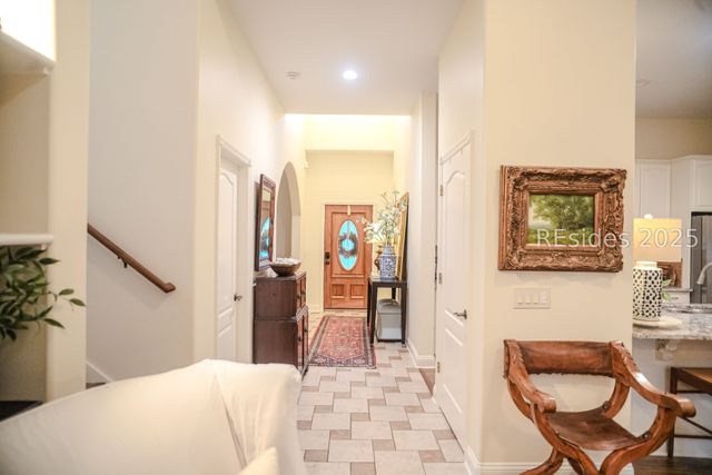 6 Mossy Oaks Ln, Hilton Head Island, SC 29926