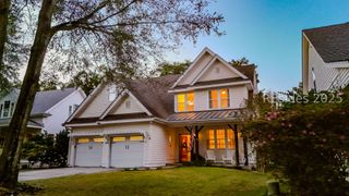 6 Mossy Oaks Ln, Hilton Head Island, SC 29926