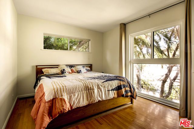 3262 Dos Palos Drive, Los Angeles, CA 90068