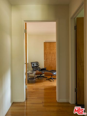 3262 Dos Palos Drive, Los Angeles, CA 90068